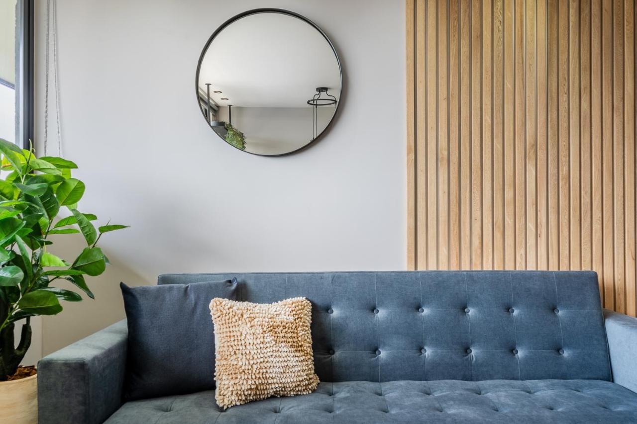 Apartamentos Go Living & Suites By Housy Host Medellín Esterno foto